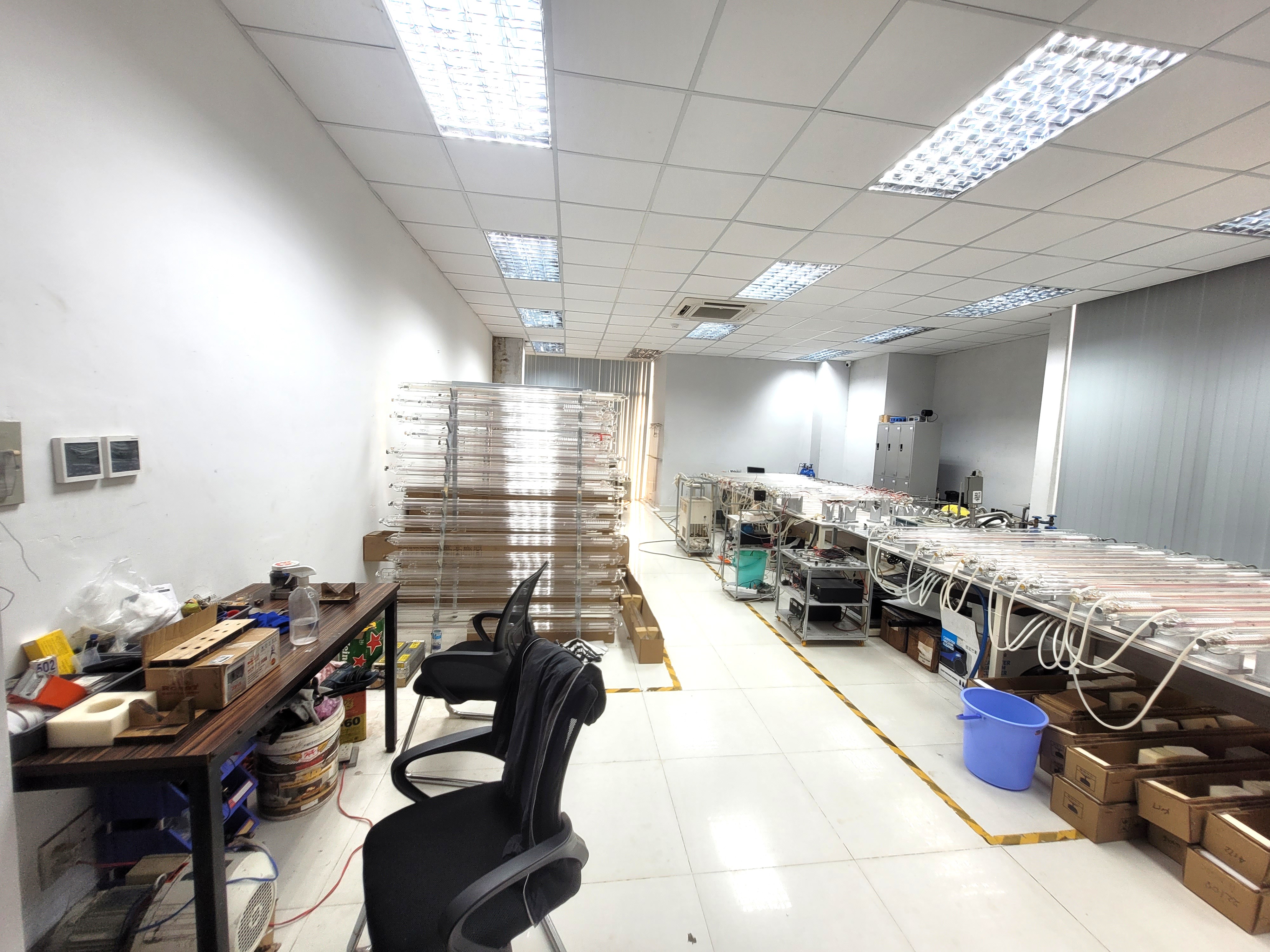 Thay Bóng đèn Laser CO2 Cho Máy Khắc Cắt Ở Đâu?